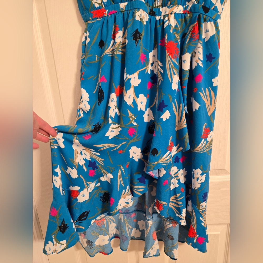 J. Crew Floral Blue And White Faux Wrap Dress Size Medium - Picture 3 of 12